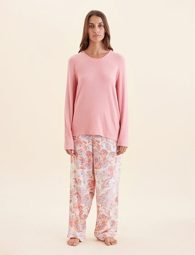 Ella Cozy Pant with Feather Soft Top